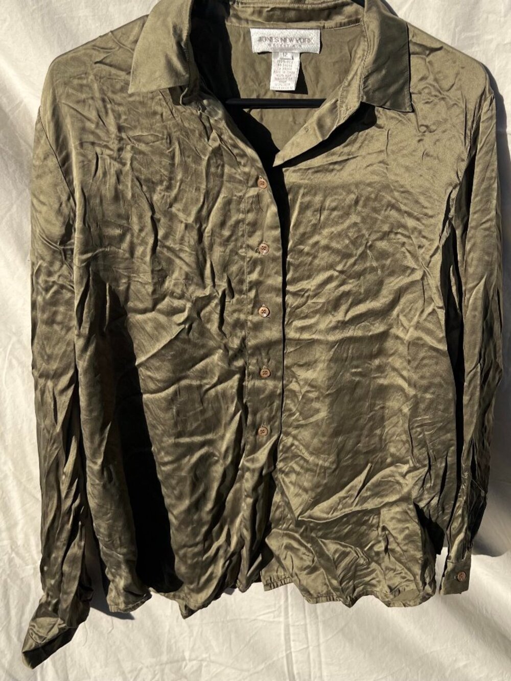 Jones New York Womens Silk Long Sleeve Button Down Dress Shirt Olive Size 12.